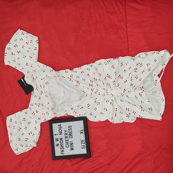 🍒 NWT Fashion Nova Cherries Cut out Dress Ruched XL - Picture 2 of 9